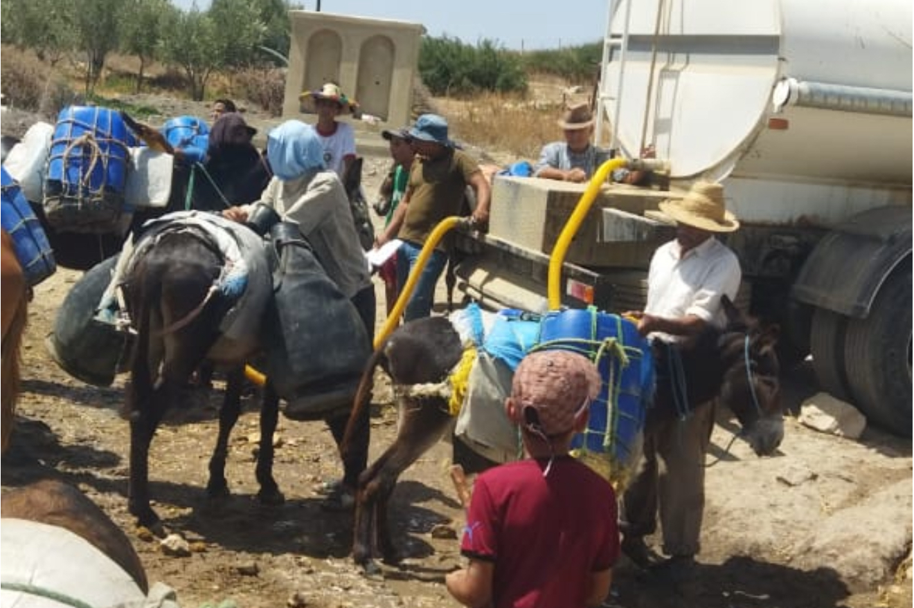 دوار أولاد مريم عين بني كثير يستغيث.. عقود من العطش والعزلة التنموية تهدد حياة السكان والمواشي!