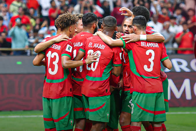 الركراكي يلعبها بعقلية النهائي.. "أسود الأطلس" يتحدّون نيجيريا في قمة نصف النهائي وسط جاهزية كاملة وصافرة غانية للمباراة