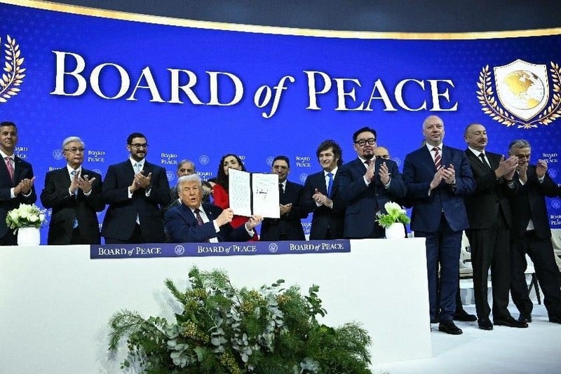 واشنطن تطلق "مجلس السلام" لإعمار غزة بـ10 مليارات دولار… والمغرب يعلن استعداده للمساهمة بقوة أمنية