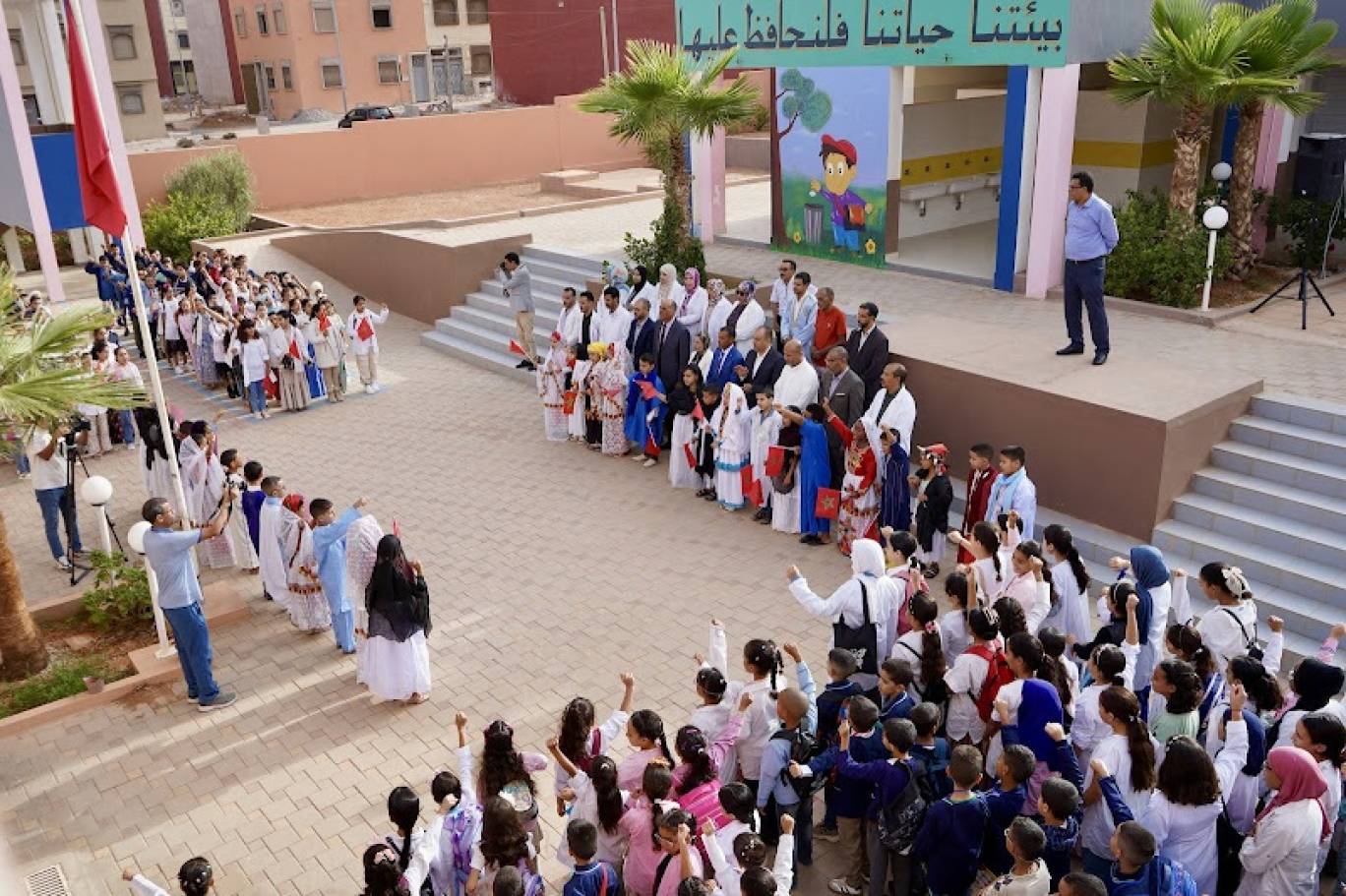 وزارة التربية تستنفر مصالحها للدخول المدرسي.. دراسة فعلية يوم 7 شتنبر ومراقبة يومية للغياب والكتب