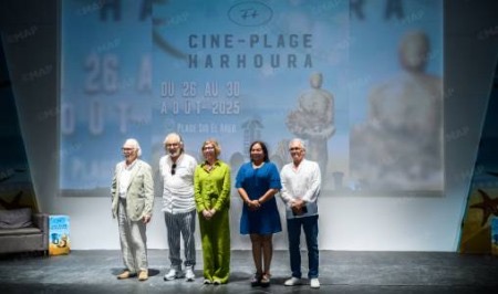 هرهورة تستضيف الدورة السادسة لمهرجان سينما الشاطئ وتكرم رواد الفن المغربي