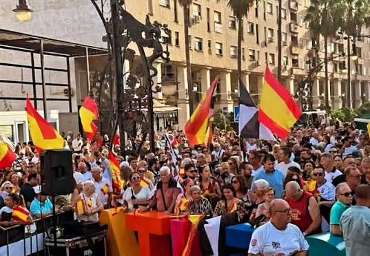 سبتة تنتفض بسبب الهجرة…والمغرب ليس دركيا لأوروبا