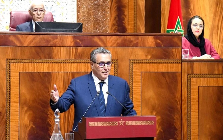 الحصيلة الحكومية بين تقييم المعارضة ودفاع الأغلبية: قراءة متباينة للأداء والرهانات